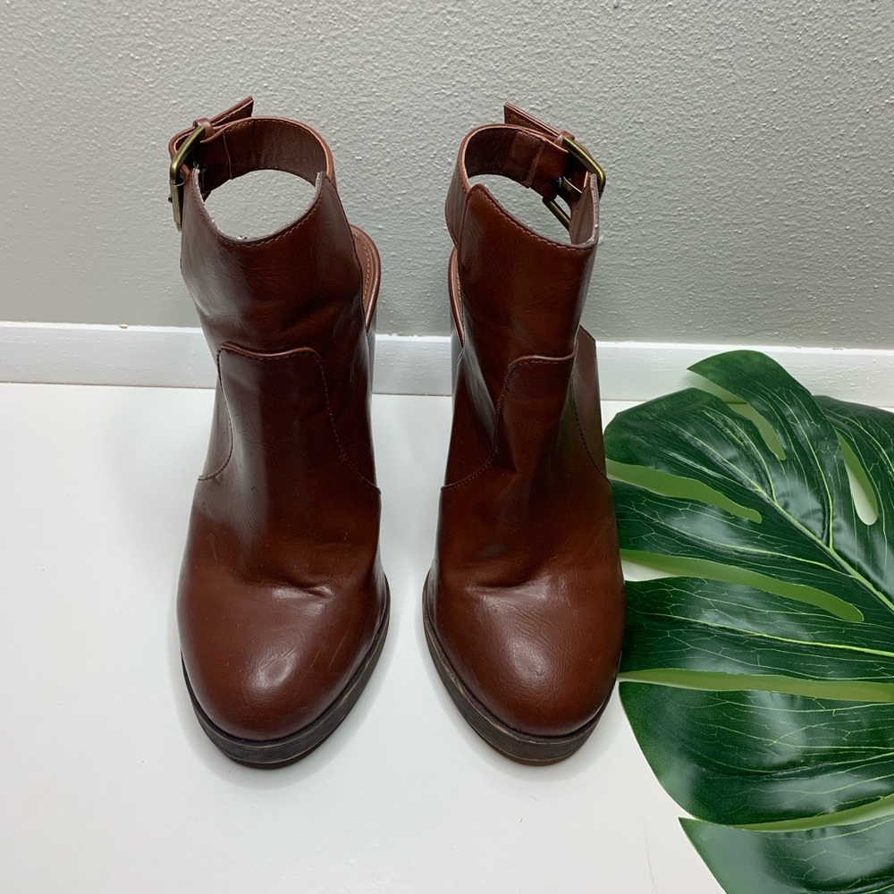 Forever 21 brown ankle strap bootie boot